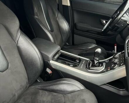 Білий Ленд Ровер Рендж Ровер Евок, об'ємом двигуна 2.18 л та пробігом 256 тис. км за 15500 $, фото 17 на Automoto.ua