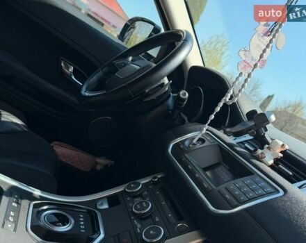 Білий Ленд Ровер Рендж Ровер Евок, об'ємом двигуна 2.18 л та пробігом 187 тис. км за 18200 $, фото 49 на Automoto.ua