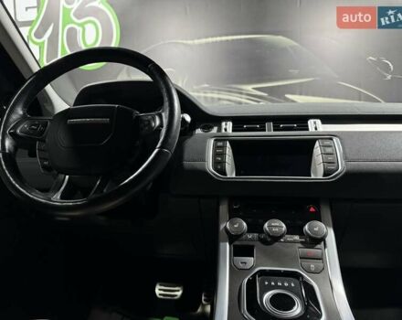 Белый Ленд Ровер Рендж Ровер Эвок, объемом двигателя 2.18 л и пробегом 72 тыс. км за 18799 $, фото 17 на Automoto.ua