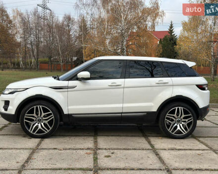 Белый Ленд Ровер Рендж Ровер Эвок, объемом двигателя 2.2 л и пробегом 220 тыс. км за 15600 $, фото 16 на Automoto.ua