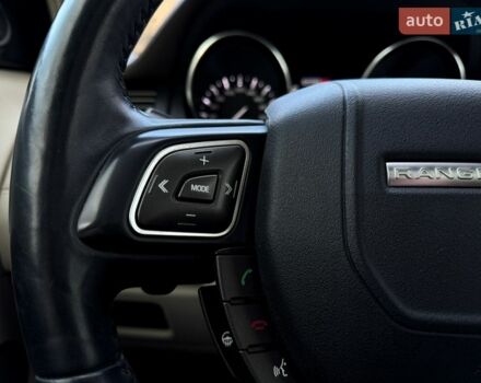 Білий Ленд Ровер Рендж Ровер Евок, об'ємом двигуна 2 л та пробігом 90 тис. км за 18999 $, фото 25 на Automoto.ua