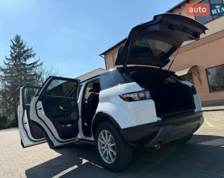 Білий Ленд Ровер Рендж Ровер Евок, об'ємом двигуна 2.18 л та пробігом 187 тис. км за 18200 $, фото 34 на Automoto.ua