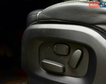 Білий Ленд Ровер Рендж Ровер Евок, об'ємом двигуна 2 л та пробігом 104 тис. км за 17950 $, фото 44 на Automoto.ua