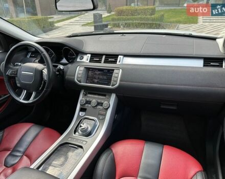 Белый Ленд Ровер Рендж Ровер Эвок, объемом двигателя 2.2 л и пробегом 158 тыс. км за 16500 $, фото 30 на Automoto.ua