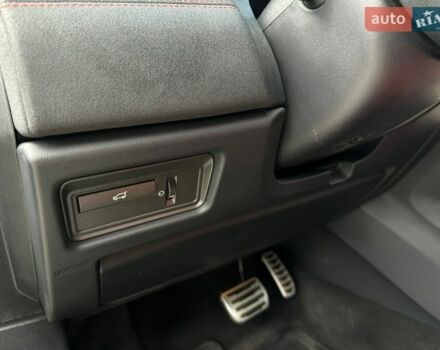 Белый Ленд Ровер Рендж Ровер Эвок, объемом двигателя 2.2 л и пробегом 158 тыс. км за 16500 $, фото 56 на Automoto.ua