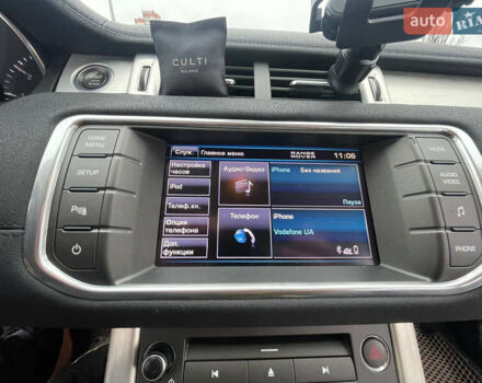 Белый Ленд Ровер Рендж Ровер Эвок, объемом двигателя 2.18 л и пробегом 196 тыс. км за 17950 $, фото 15 на Automoto.ua