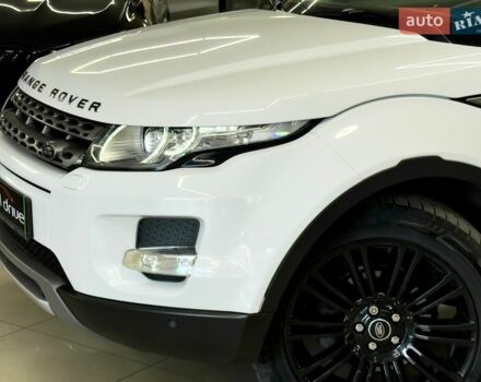 Белый Ленд Ровер Рендж Ровер Эвок, объемом двигателя 2.18 л и пробегом 155 тыс. км за 19399 $, фото 3 на Automoto.ua