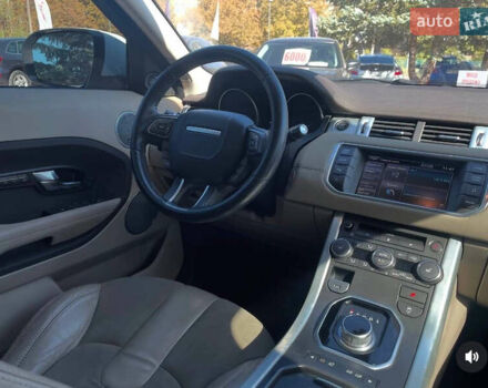 Білий Ленд Ровер Рендж Ровер Евок, об'ємом двигуна 2 л та пробігом 210 тис. км за 13500 $, фото 9 на Automoto.ua