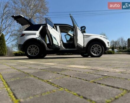 Білий Ленд Ровер Рендж Ровер Евок, об'ємом двигуна 2.18 л та пробігом 187 тис. км за 18200 $, фото 36 на Automoto.ua