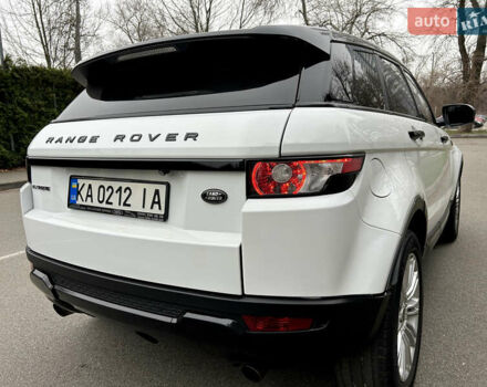 Білий Ленд Ровер Рендж Ровер Евок, об'ємом двигуна 2 л та пробігом 154 тис. км за 14000 $, фото 5 на Automoto.ua