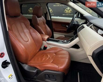 Білий Ленд Ровер Рендж Ровер Евок, об'ємом двигуна 2 л та пробігом 90 тис. км за 18999 $, фото 14 на Automoto.ua