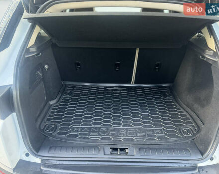 Белый Ленд Ровер Рендж Ровер Эвок, объемом двигателя 2.18 л и пробегом 180 тыс. км за 15500 $, фото 21 на Automoto.ua