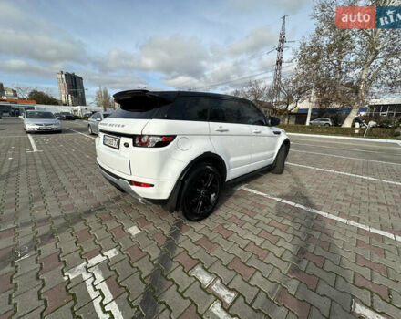 Білий Ленд Ровер Рендж Ровер Евок, об'ємом двигуна 2.18 л та пробігом 72 тис. км за 18500 $, фото 5 на Automoto.ua