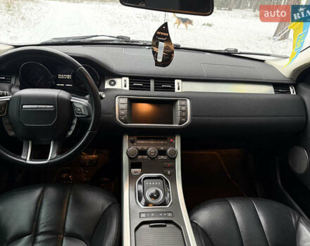 Білий Ленд Ровер Рендж Ровер Евок, об'ємом двигуна 2 л та пробігом 185 тис. км за 15500 $, фото 7 на Automoto.ua