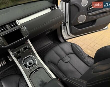 Белый Ленд Ровер Рендж Ровер Эвок, объемом двигателя 2 л и пробегом 104 тыс. км за 18900 $, фото 48 на Automoto.ua