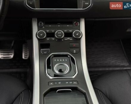 Белый Ленд Ровер Рендж Ровер Эвок, объемом двигателя 2 л и пробегом 104 тыс. км за 18900 $, фото 50 на Automoto.ua