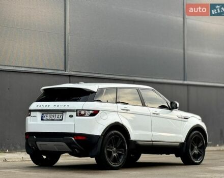 Белый Ленд Ровер Рендж Ровер Эвок, объемом двигателя 2 л и пробегом 241 тыс. км за 13200 $, фото 2 на Automoto.ua