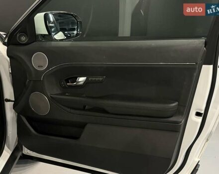 Білий Ленд Ровер Рендж Ровер Евок, об'ємом двигуна 2 л та пробігом 113 тис. км за 16500 $, фото 27 на Automoto.ua