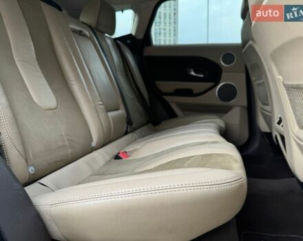Белый Ленд Ровер Рендж Ровер Эвок, объемом двигателя 2 л и пробегом 241 тыс. км за 13200 $, фото 17 на Automoto.ua