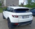Білий Ленд Ровер Рендж Ровер Евок, об'ємом двигуна 2 л та пробігом 245 тис. км за 14500 $, фото 4 на Automoto.ua