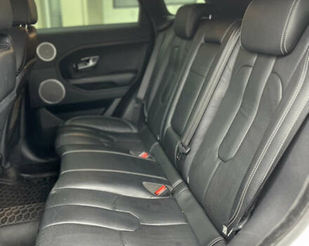 Белый Ленд Ровер Рендж Ровер Эвок, объемом двигателя 2 л и пробегом 105 тыс. км за 18799 $, фото 11 на Automoto.ua