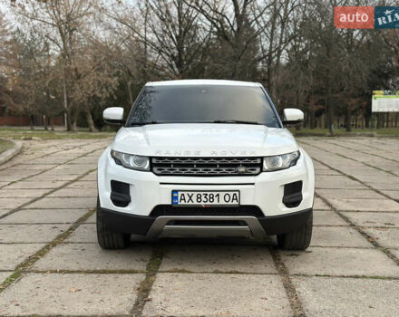 Белый Ленд Ровер Рендж Ровер Эвок, объемом двигателя 2.2 л и пробегом 220 тыс. км за 15600 $, фото 5 на Automoto.ua