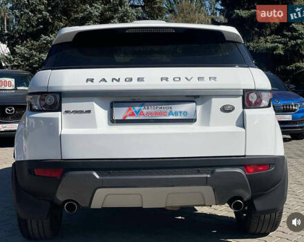Білий Ленд Ровер Рендж Ровер Евок, об'ємом двигуна 2 л та пробігом 210 тис. км за 13500 $, фото 5 на Automoto.ua