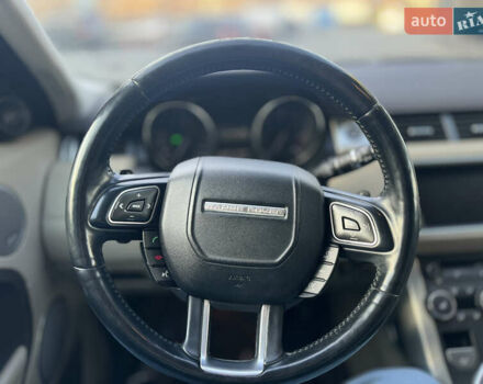 Белый Ленд Ровер Рендж Ровер Эвок, объемом двигателя 2.18 л и пробегом 180 тыс. км за 15500 $, фото 12 на Automoto.ua