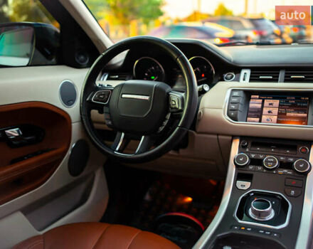 Белый Ленд Ровер Рендж Ровер Эвок, объемом двигателя 2 л и пробегом 73 тыс. км за 17700 $, фото 59 на Automoto.ua