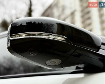 Білий Ленд Ровер Рендж Ровер Евок, об'ємом двигуна 2 л та пробігом 104 тис. км за 17950 $, фото 12 на Automoto.ua