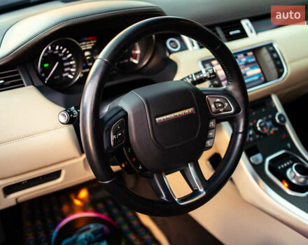 Белый Ленд Ровер Рендж Ровер Эвок, объемом двигателя 2 л и пробегом 73 тыс. км за 17700 $, фото 45 на Automoto.ua