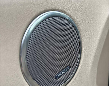 Белый Ленд Ровер Рендж Ровер Эвок, объемом двигателя 2 л и пробегом 181 тыс. км за 15850 $, фото 4 на Automoto.ua