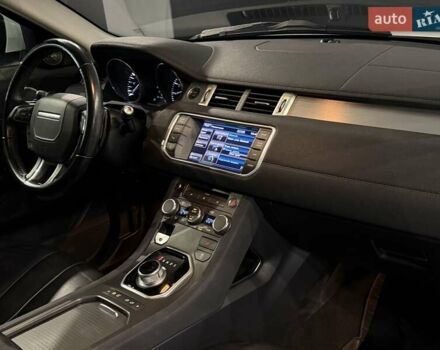 Білий Ленд Ровер Рендж Ровер Евок, об'ємом двигуна 2 л та пробігом 113 тис. км за 16500 $, фото 24 на Automoto.ua