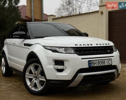 Белый Ленд Ровер Рендж Ровер Эвок, объемом двигателя 2 л и пробегом 104 тыс. км за 18900 $, фото 3 на Automoto.ua