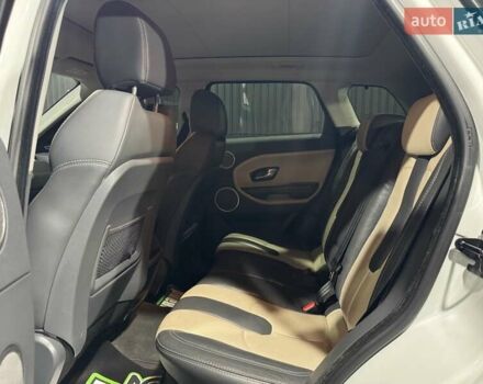 Белый Ленд Ровер Рендж Ровер Эвок, объемом двигателя 2.18 л и пробегом 72 тыс. км за 18799 $, фото 15 на Automoto.ua