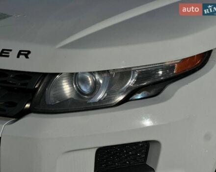 Білий Ленд Ровер Рендж Ровер Евок, об'ємом двигуна 2 л та пробігом 186 тис. км за 10500 $, фото 3 на Automoto.ua