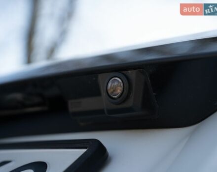 Белый Ленд Ровер Рендж Ровер Эвок, объемом двигателя 2.2 л и пробегом 148 тыс. км за 19000 $, фото 33 на Automoto.ua