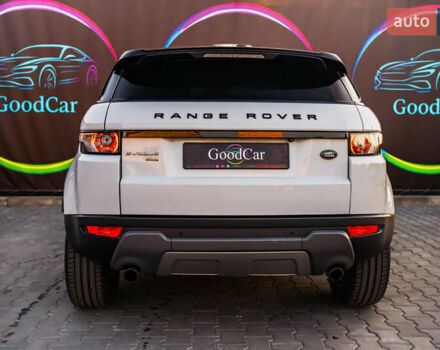 Белый Ленд Ровер Рендж Ровер Эвок, объемом двигателя 2 л и пробегом 73 тыс. км за 17700 $, фото 4 на Automoto.ua
