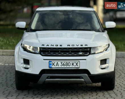 Белый Ленд Ровер Рендж Ровер Эвок, объемом двигателя 2.18 л и пробегом 180 тыс. км за 15500 $, фото 3 на Automoto.ua