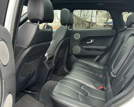 Белый Ленд Ровер Рендж Ровер Эвок, объемом двигателя 2.2 л и пробегом 190 тыс. км за 19800 $, фото 14 на Automoto.ua