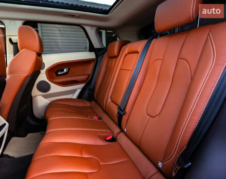 Белый Ленд Ровер Рендж Ровер Эвок, объемом двигателя 2 л и пробегом 73 тыс. км за 17700 $, фото 38 на Automoto.ua