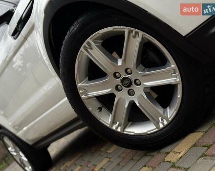 Білий Ленд Ровер Рендж Ровер Евок, об'ємом двигуна 2 л та пробігом 104 тис. км за 17950 $, фото 14 на Automoto.ua