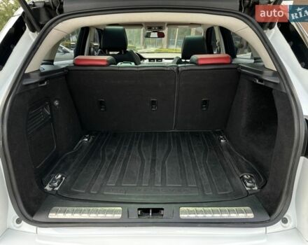 Белый Ленд Ровер Рендж Ровер Эвок, объемом двигателя 2.2 л и пробегом 158 тыс. км за 16500 $, фото 57 на Automoto.ua