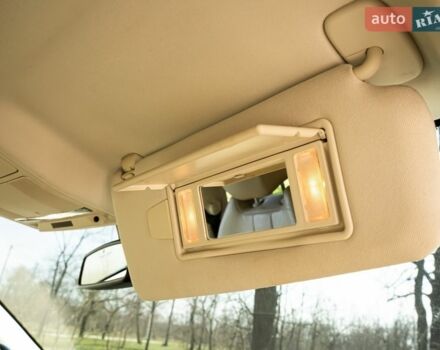 Белый Ленд Ровер Рендж Ровер Эвок, объемом двигателя 2.2 л и пробегом 148 тыс. км за 19000 $, фото 19 на Automoto.ua