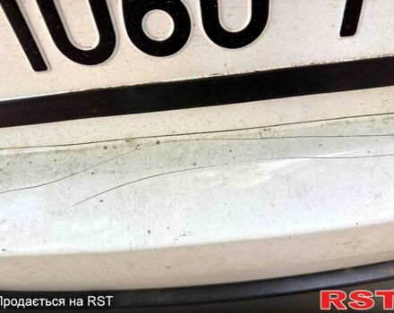 Білий Ленд Ровер Рендж Ровер Евок, об'ємом двигуна 2.2 л та пробігом 145 тис. км за 20000 $, фото 4 на Automoto.ua