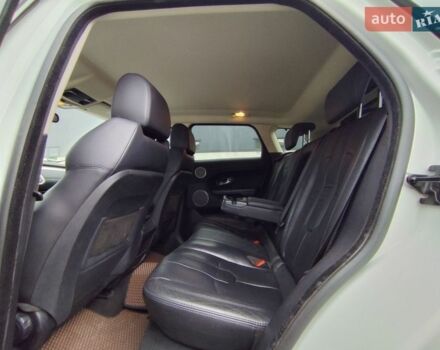 Белый Ленд Ровер Рендж Ровер Эвок, объемом двигателя 2.2 л и пробегом 207 тыс. км за 16500 $, фото 19 на Automoto.ua