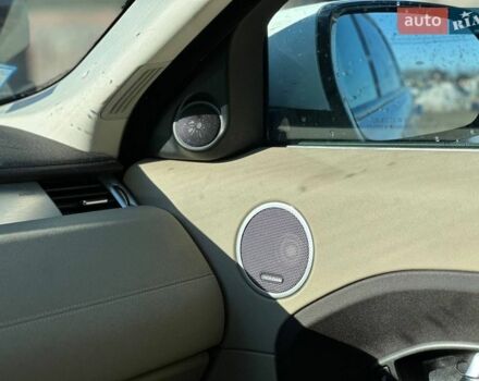 Білий Ленд Ровер Рендж Ровер Евок, об'ємом двигуна 2 л та пробігом 186 тис. км за 10500 $, фото 17 на Automoto.ua