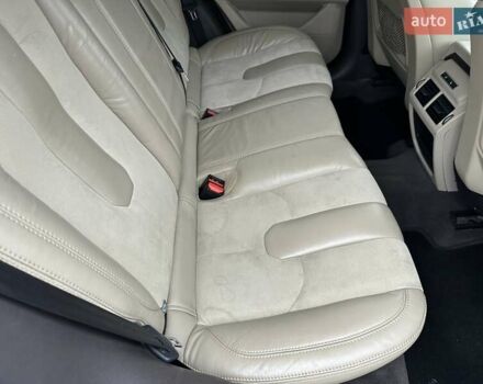 Белый Ленд Ровер Рендж Ровер Эвок, объемом двигателя 2 л и пробегом 178 тыс. км за 13900 $, фото 14 на Automoto.ua