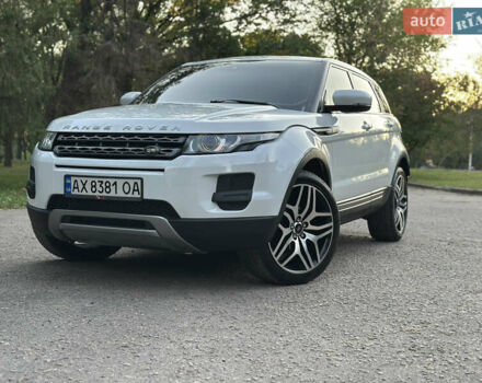 Білий Ленд Ровер Рендж Ровер Евок, об'ємом двигуна 2.2 л та пробігом 220 тис. км за 16200 $, фото 5 на Automoto.ua