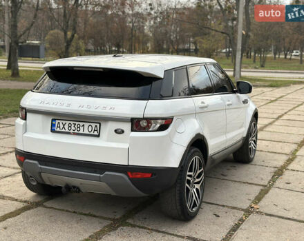 Белый Ленд Ровер Рендж Ровер Эвок, объемом двигателя 2.2 л и пробегом 220 тыс. км за 15600 $, фото 11 на Automoto.ua